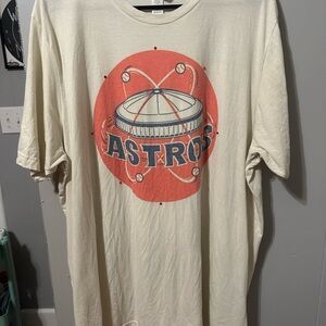 Women’s Vintage Astros Graphic T-Shirt